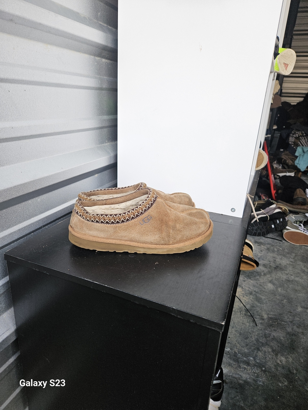 UGG Tasman Chestnut Suede Sheepskin Lined Slip On Slippers Size 9